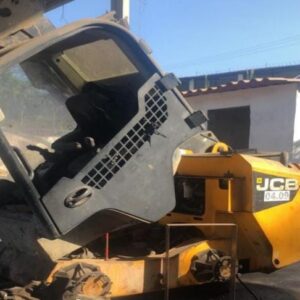 Mini Pá Carregadeira JCB 155